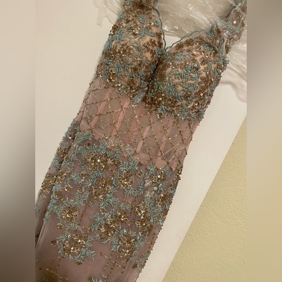 MNM COUTURE - Picture 8 of 11